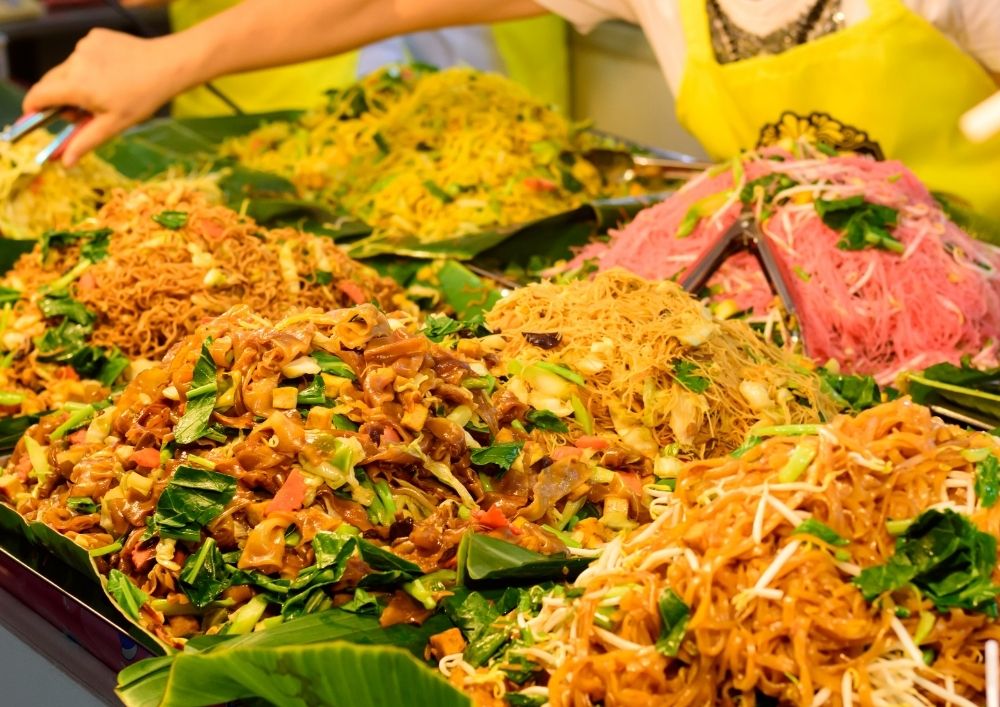 Comida vegetariana típica del festival vegetariano de Tailandia.