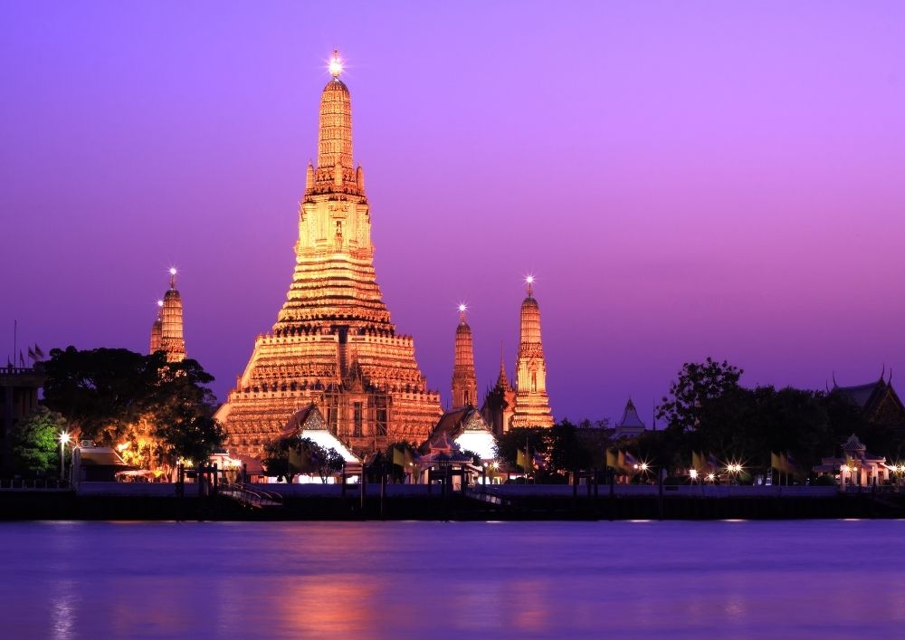 Templo Wat Arun en Bangkok, Tailandia.